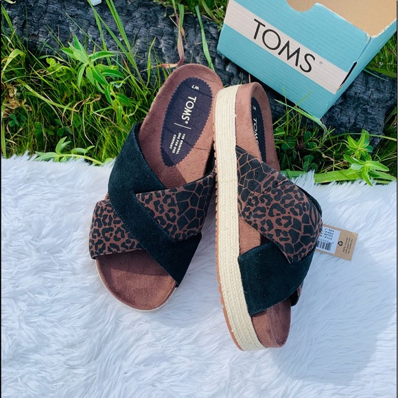 Toms Paloma Suede Slide Sandals - Picture 6 of 10